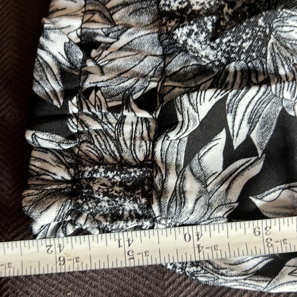 Undiz bikini Top & light weight large leg flares Causal/Beach/ Pool Party / PJ’s - Picture 8 of 10